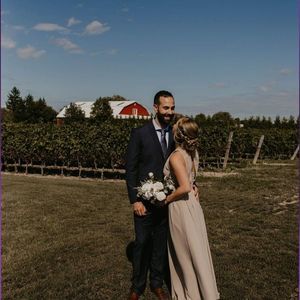 Meet your Posher, Mercedes